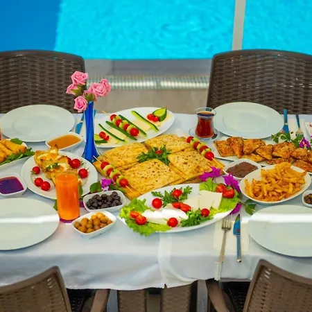 Gece Guenduez Otel Otel *